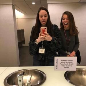 Meet your Posher, Zehavya